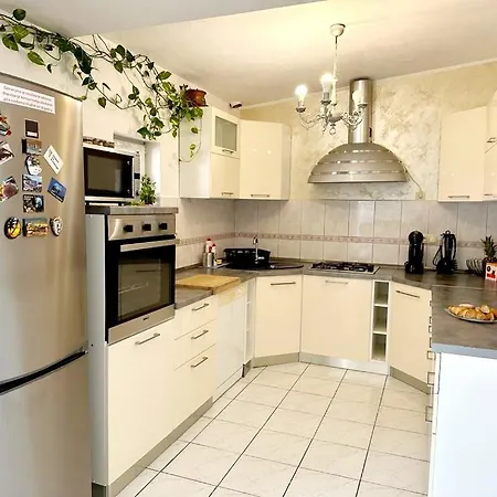 Nadalina Apartmán Kaštela